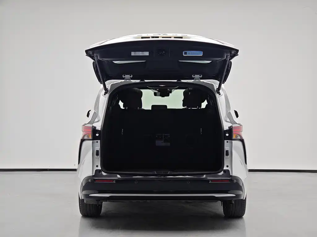 SIENNA 2021 2.5L Hybrid Platinum Edition купить на сайте DeffCars