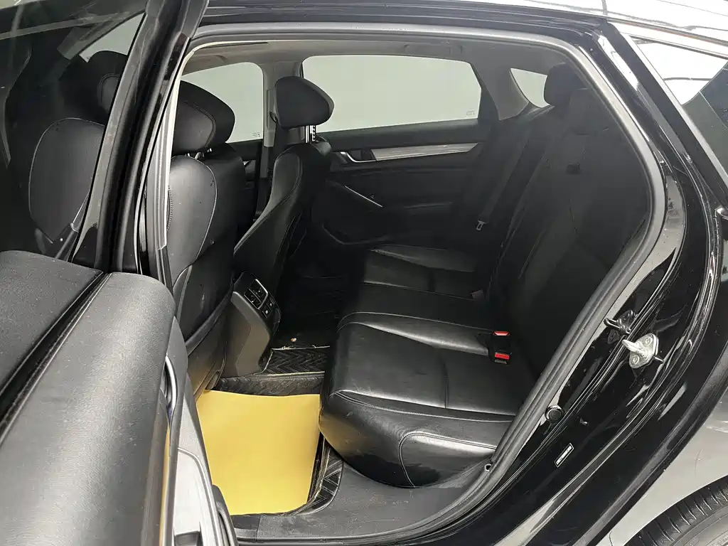 Accord 2022 260TURBO Deluxe Edition купить на сайте DeffCars