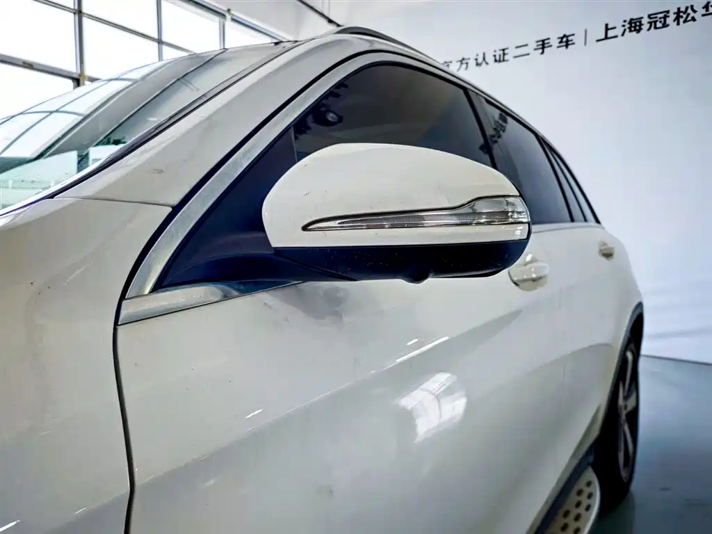 Mercedes-Benz GLC 2018 GLC 260 4MATIC luxury model купить на сайте DeffCars