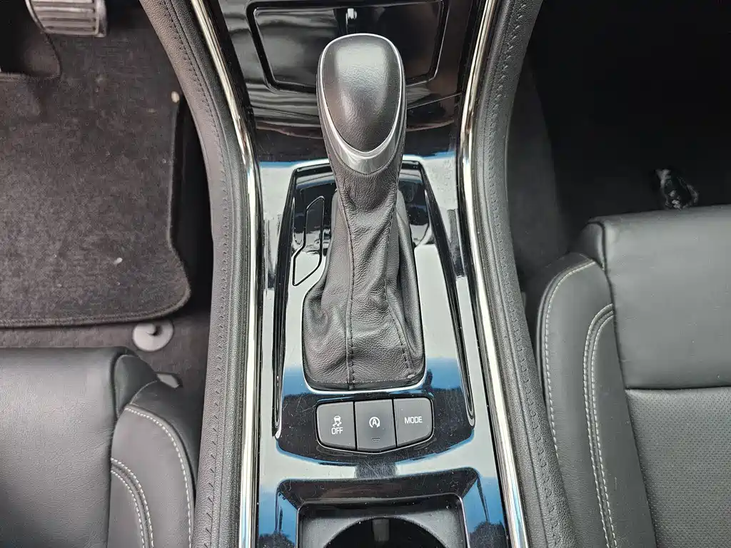 Cadillac ATS-L 2016 28T Fashion Model купить на сайте DeffCars