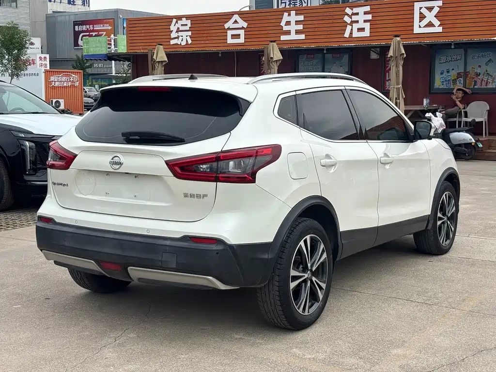 Qashqai 2022 2.0L CVT XV Prem Deluxe Edition купить на сайте DeffCars