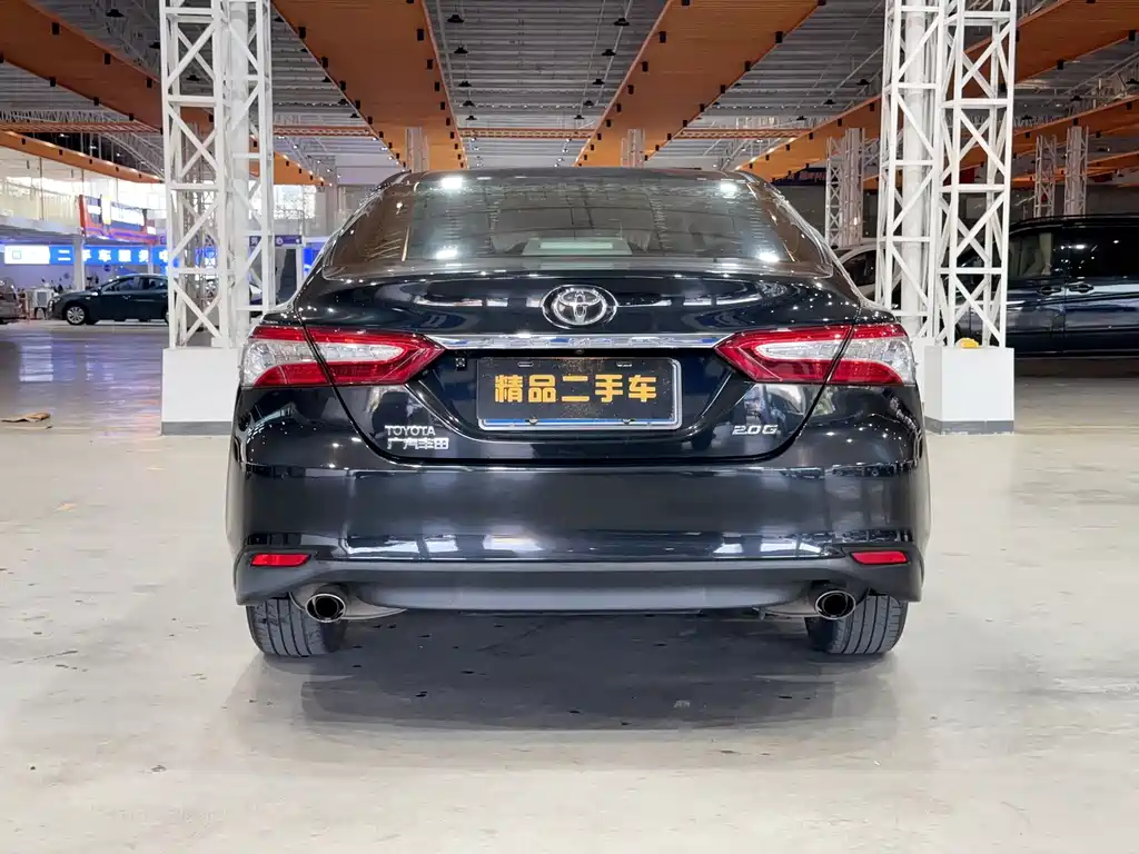 Camry 2018 2.0G Deluxe Edition купить на сайте DeffCars