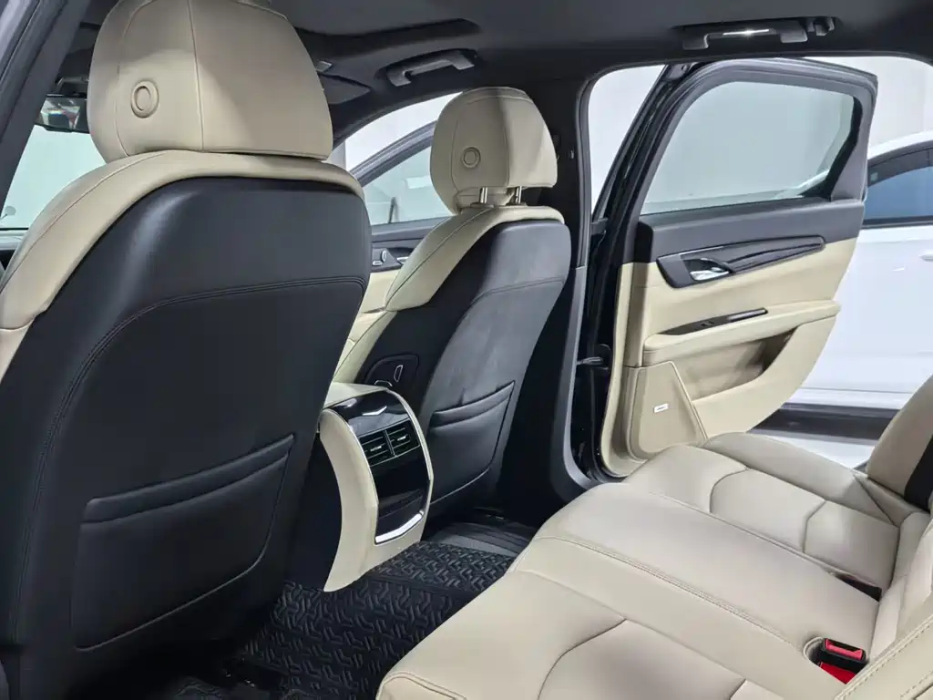 Cadillac CT6 2021 28T Fashion Model купить на сайте DeffCars