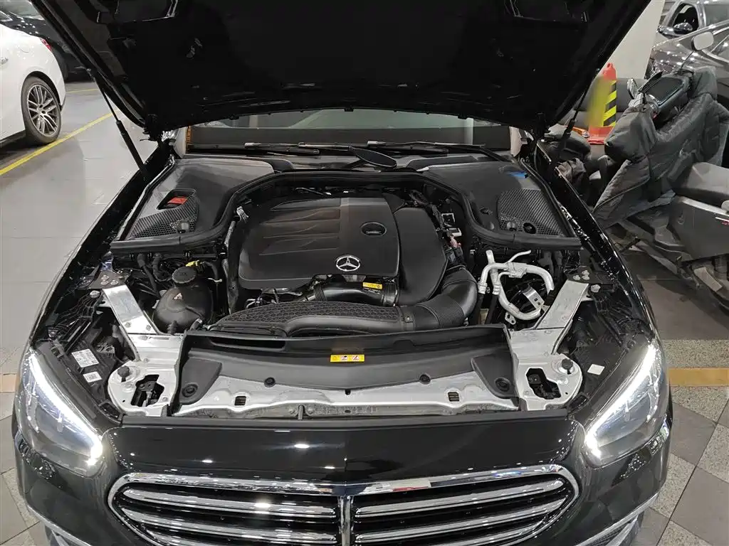 Mercedes-Benz E-Class 2023 facelift E 260 L купить на сайте DeffCars