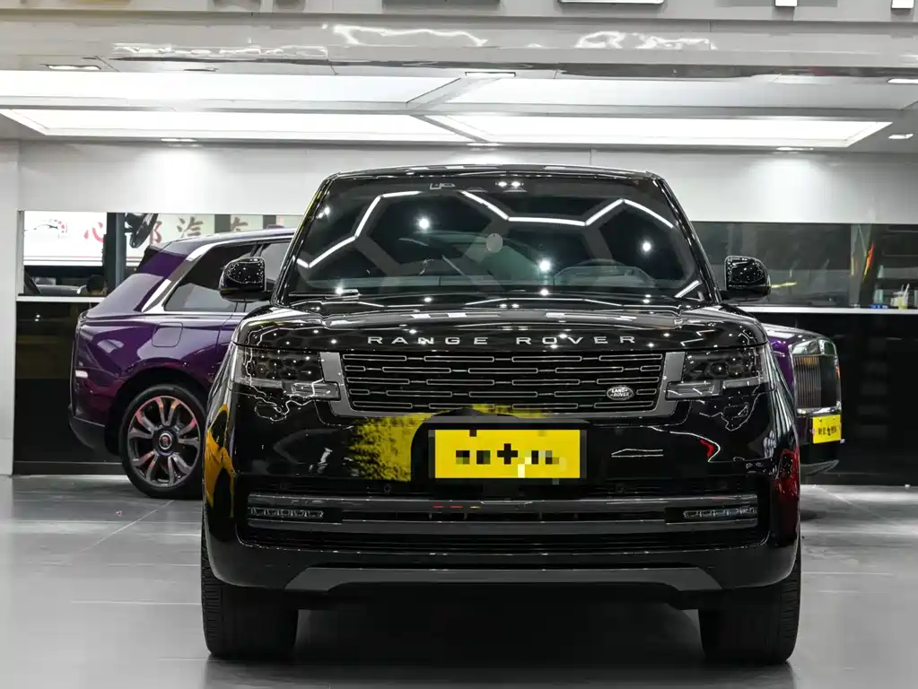 Range Rover 2023 4.4 V8 530PS First Edition купить на сайте DeffCars