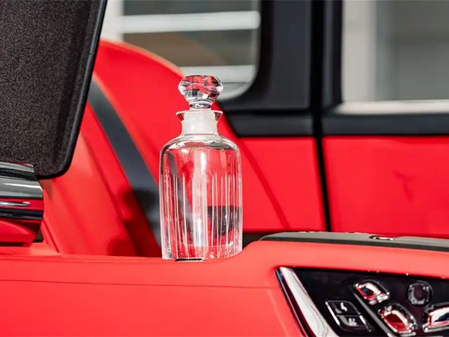 Cullinan 2024 four-seat version купить на сайте DeffCars