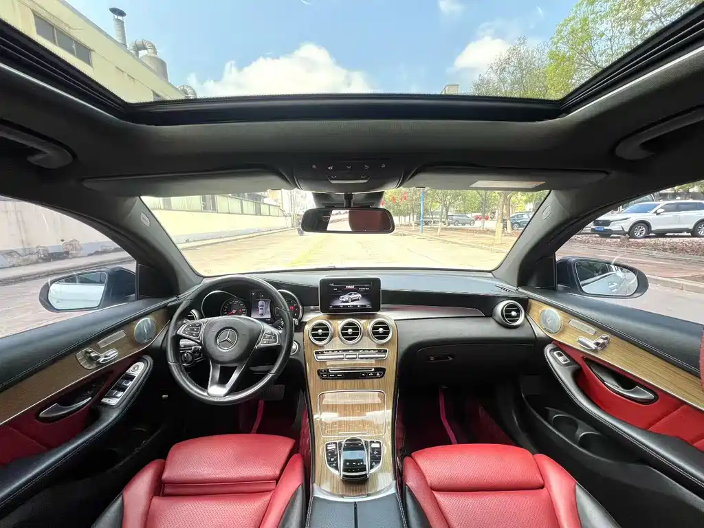 Mercedes GLC Coupe 2019 260 4MATIC SUV купить на сайте DeffCars