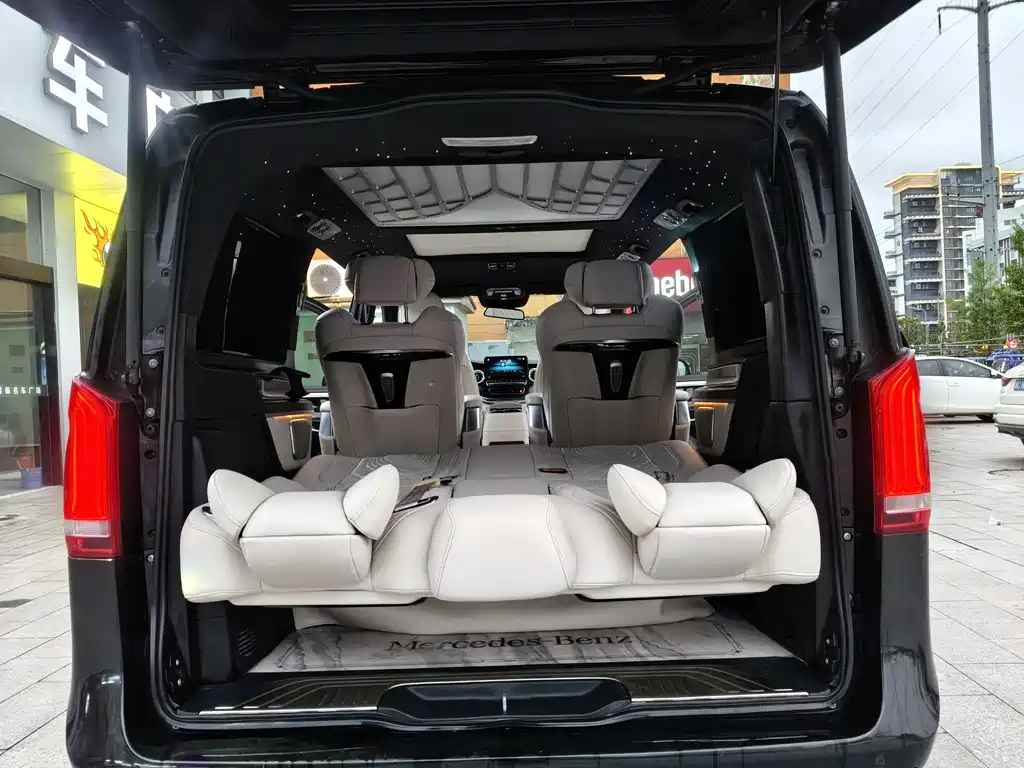 Mercedes-Benz V-Class 2022 V 260 Pilot Edition купить на сайте DeffCars