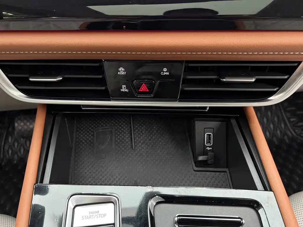 Touron 2021 380TSI four-wheel drive supreme flagship version купить на сайте DeffCars