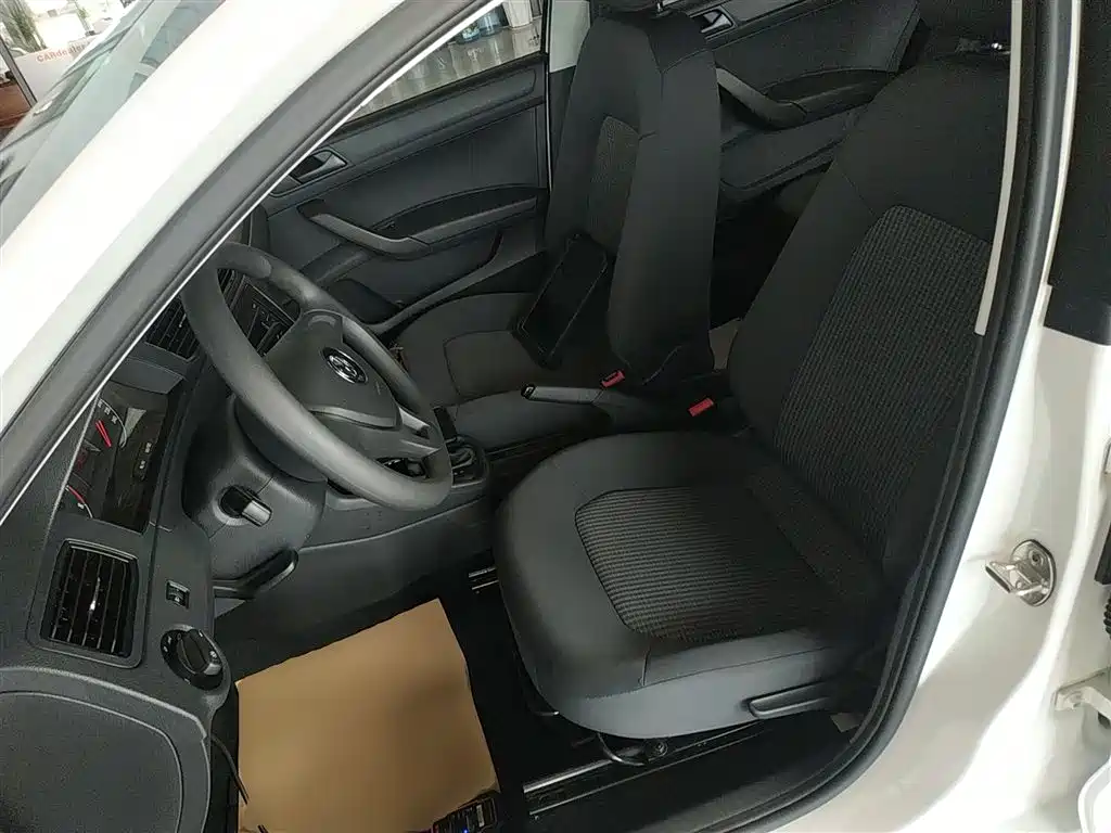 Santana 2019 1.5L automatic fashion version National VI купить на сайте DeffCars