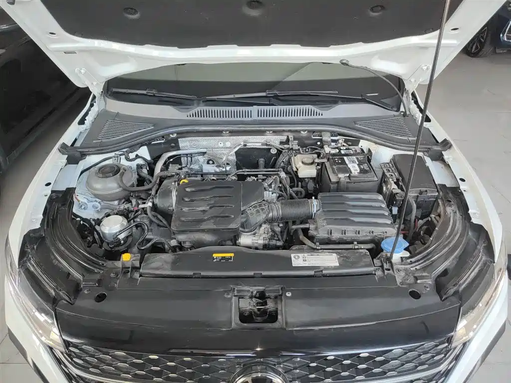 Lavida 2023 facelift 1.5L automatic starry sky 5 million version купить на сайте DeffCars