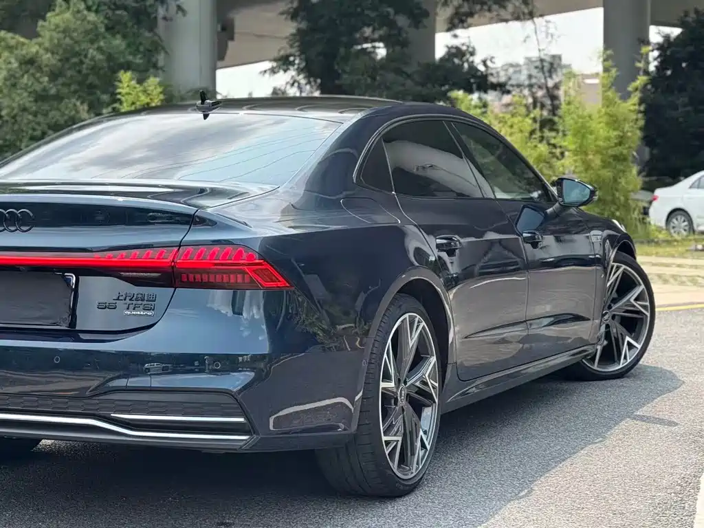 Audi A7L 2022 55 TFSI quattro S-line edition one advance version купить на сайте DeffCars