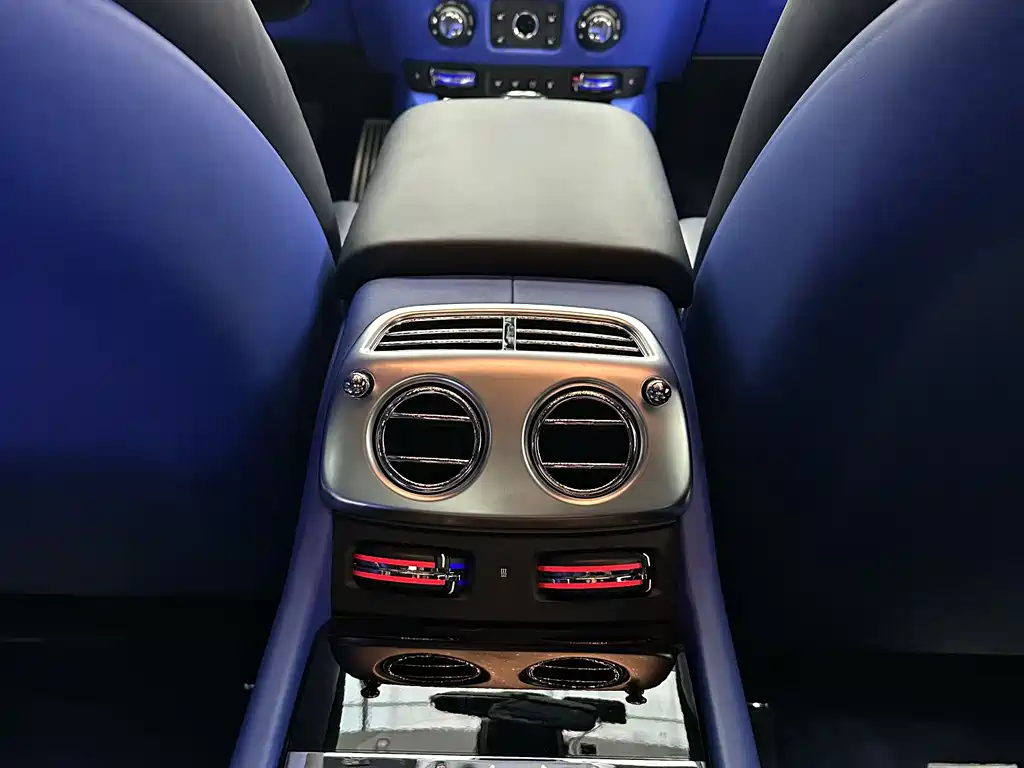 Phantom 2018 6.6T standard model купить на сайте DeffCars