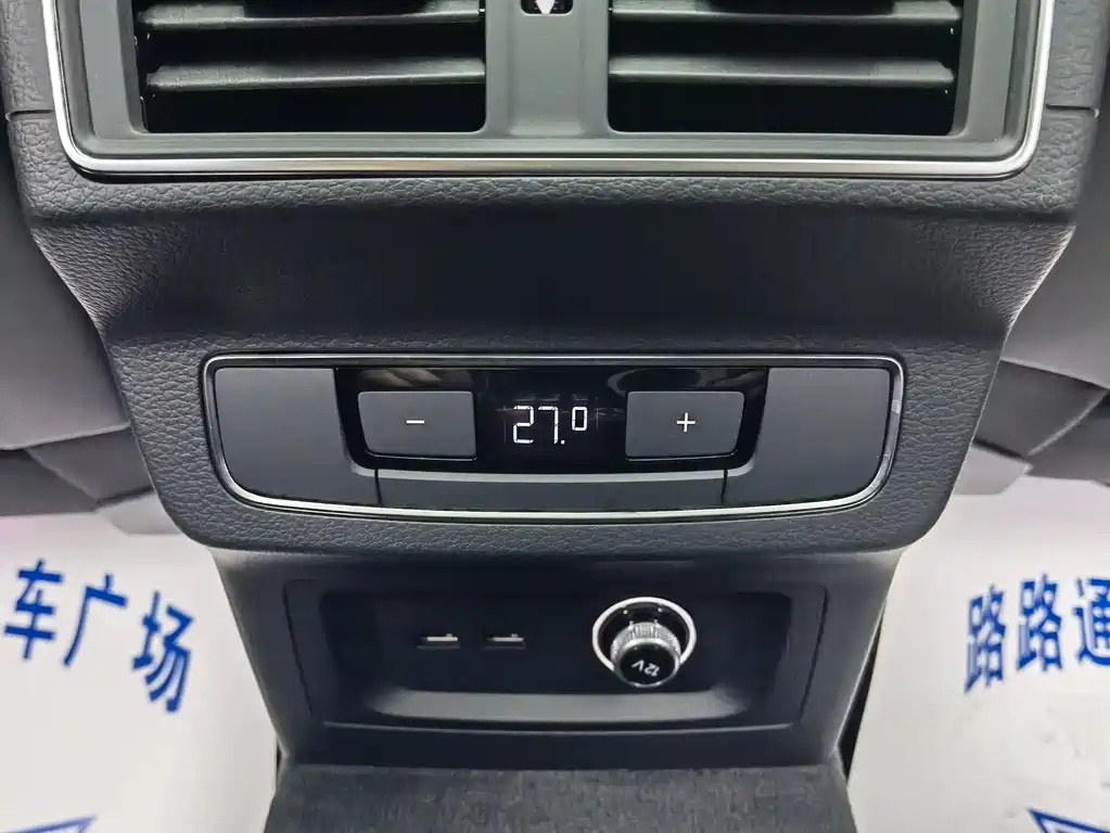 Audi Q5L Sportback 2022 facelift 40 TFSI luxury model купить на сайте DeffCars