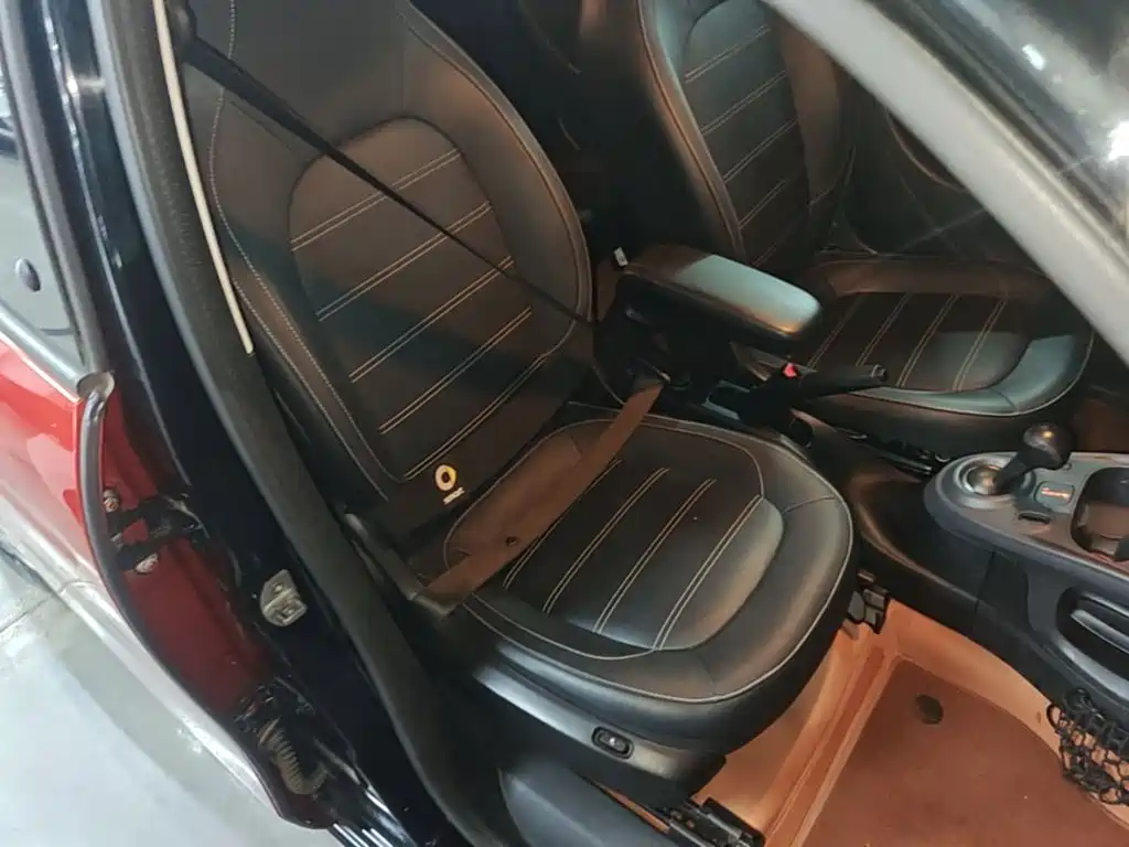 smart forfour 2018 0.9T 66kW Pioneer Edition купить на сайте DeffCars