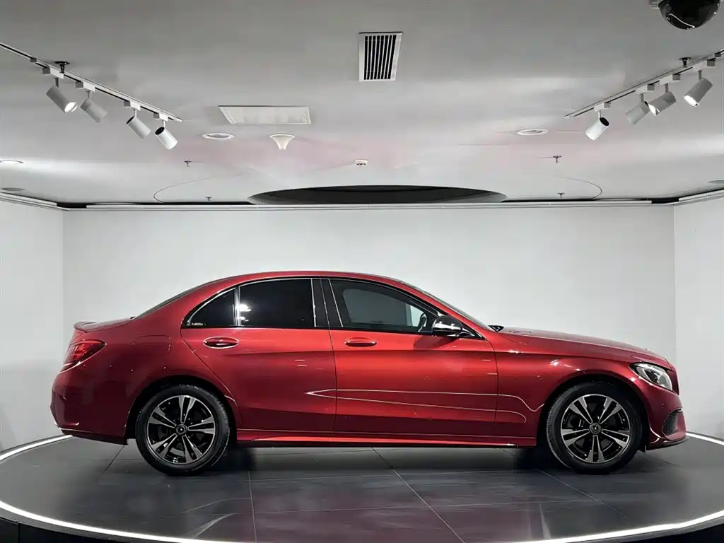 Mercedes-Benz C-Class 2018 C 200 Sports Edition купить на сайте DeffCars