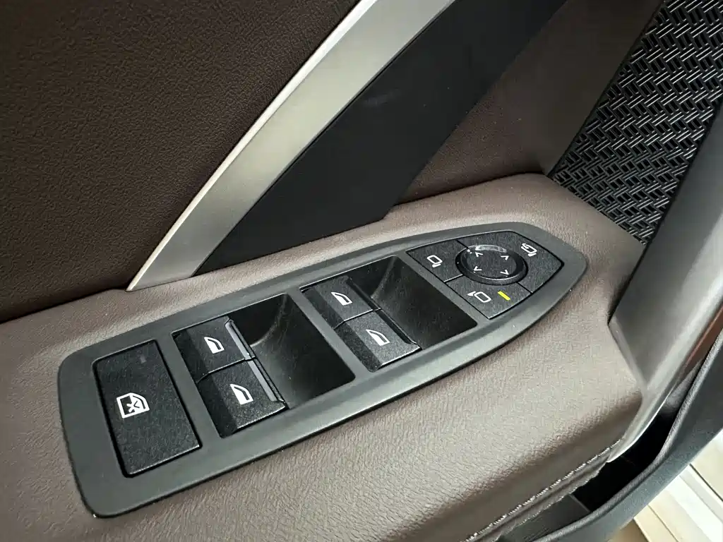BMW X1 2024 sDrive25Li M Sports Package купить на сайте DeffCars