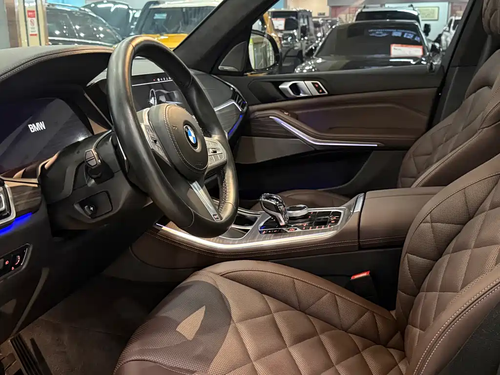 BMW X5 2022 facelift xDrive 40Li M sports package купить на сайте DeffCars