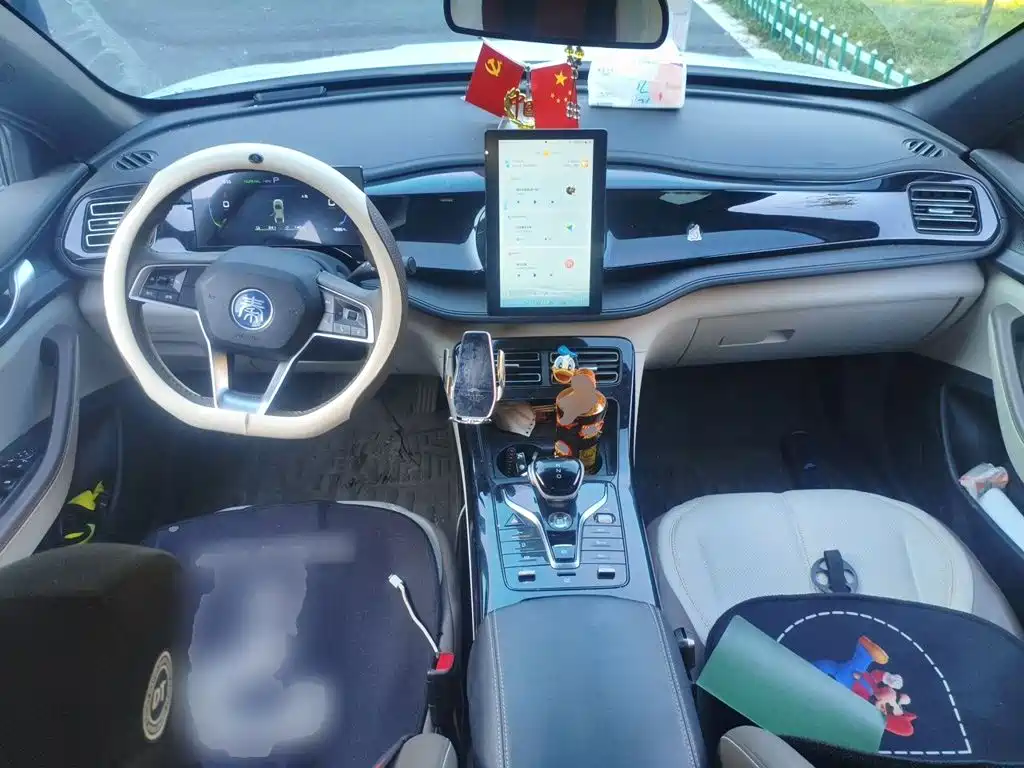 Qin PLUS 2024 Honor Edition DM-i 55KM Leading Type купить на сайте DeffCars