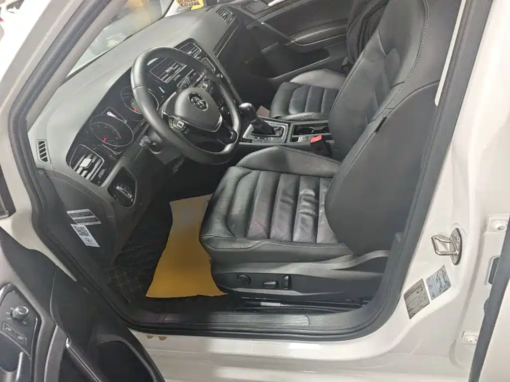 Golf Import 2014 1.4TSI Luxury Travel Edition купить на сайте DeffCars