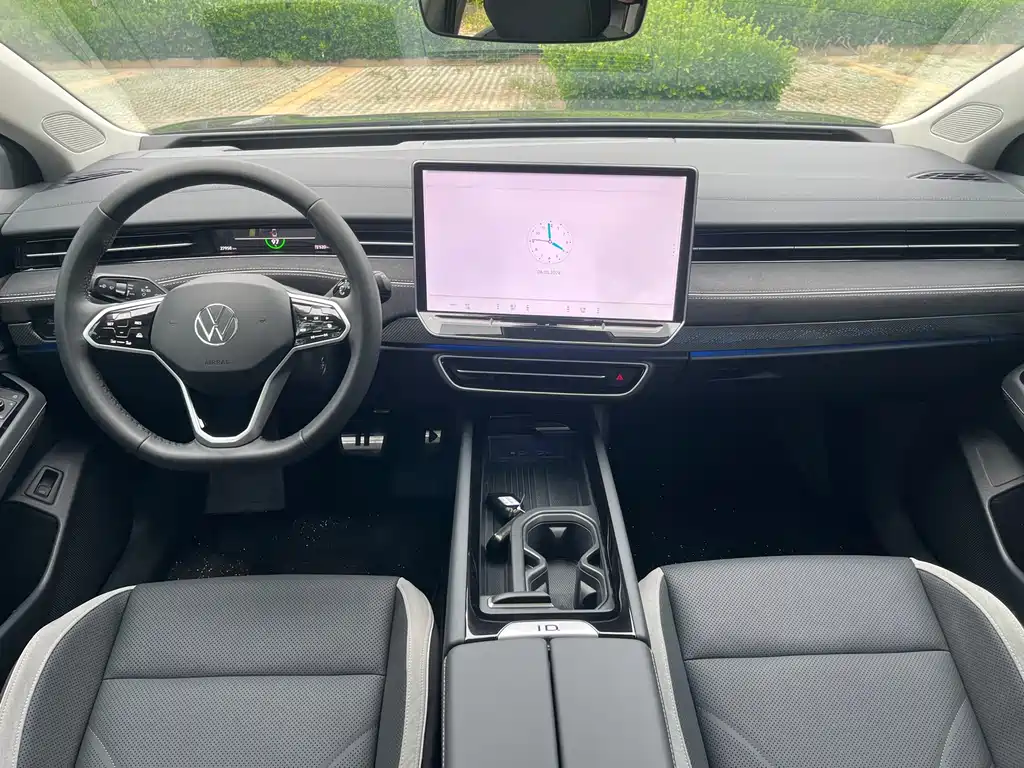Volkswagen ID.7 VIZZION 2024 PRO купить на сайте DeffCars