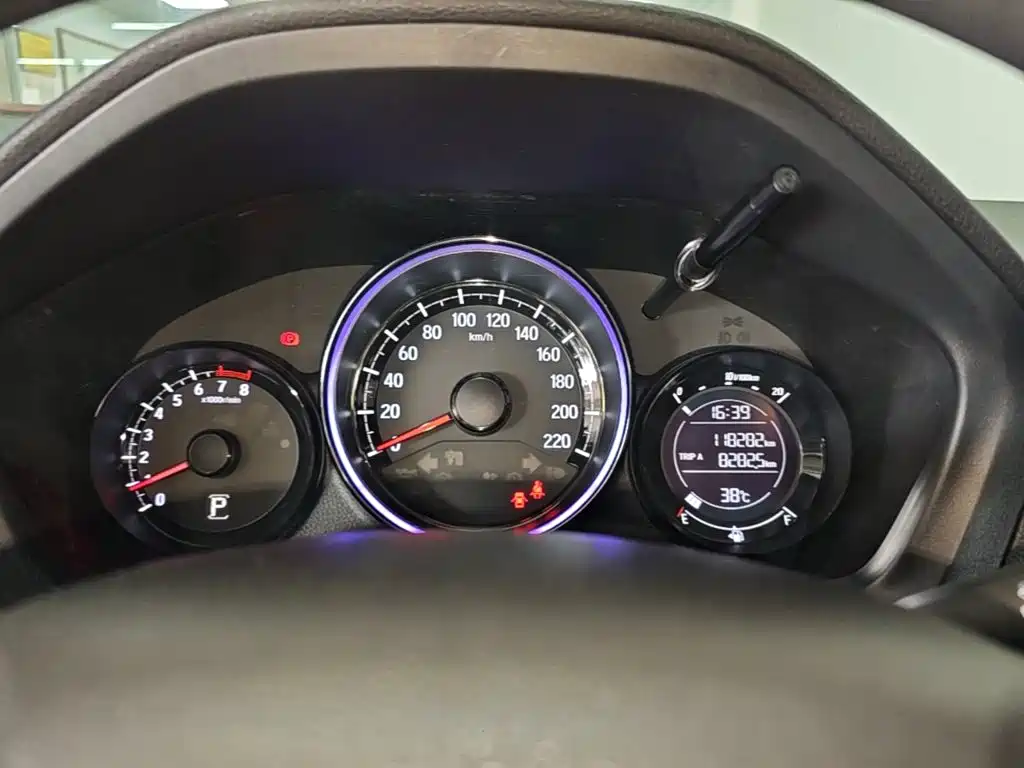 Honda XR-V 2017 1.5L LXi CVT Classic Edition купить на сайте DeffCars