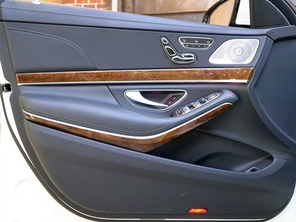 Mercedes-Benz S-Class AMG 2016 AMG S 63 L 4MATIC купить на сайте DeffCars