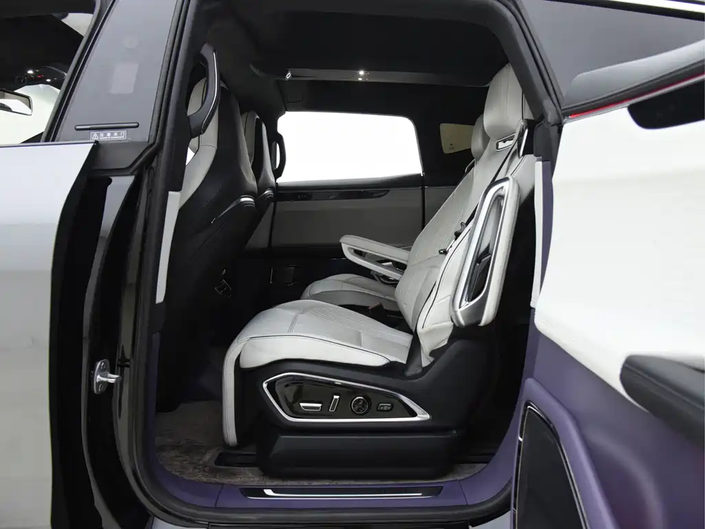 Gaohe HiPhi X 2021 flagship version 6 seats купить на сайте DeffCars