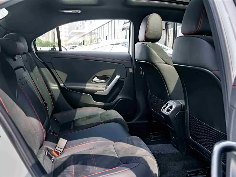 Mercedes-Benz A-Class 2025 A 200 L Fashion Model купить на сайте DeffCars
