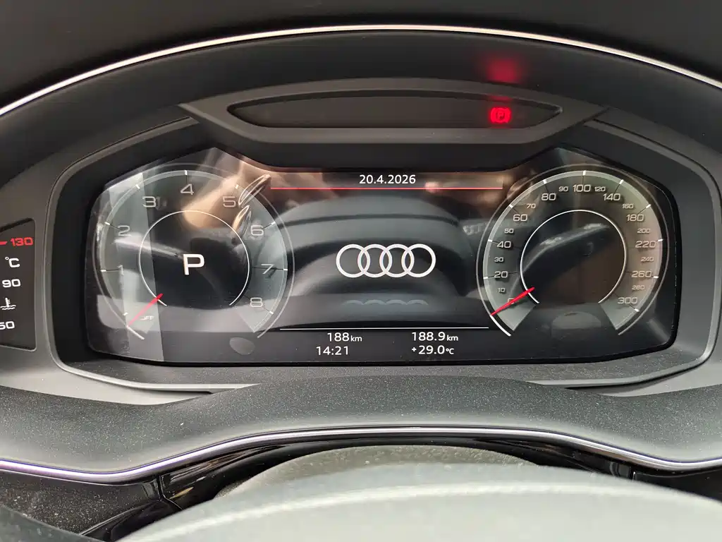 Audi Q7 2025 55 TFSI quattro S line sports купить на сайте DeffCars