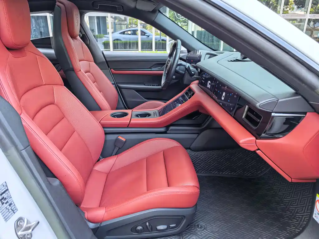Taycan 2022 facelift Taycan купить на сайте DeffCars