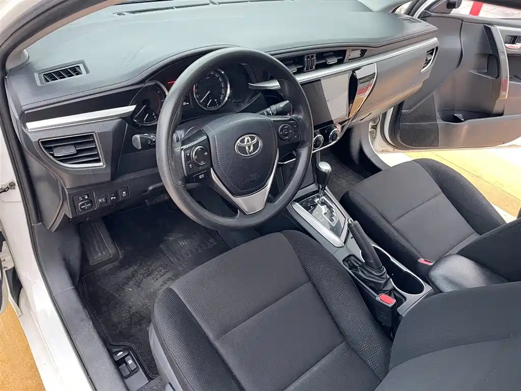 Corolla 2017 1.2T CVT GLX-i купить на сайте DeffCars