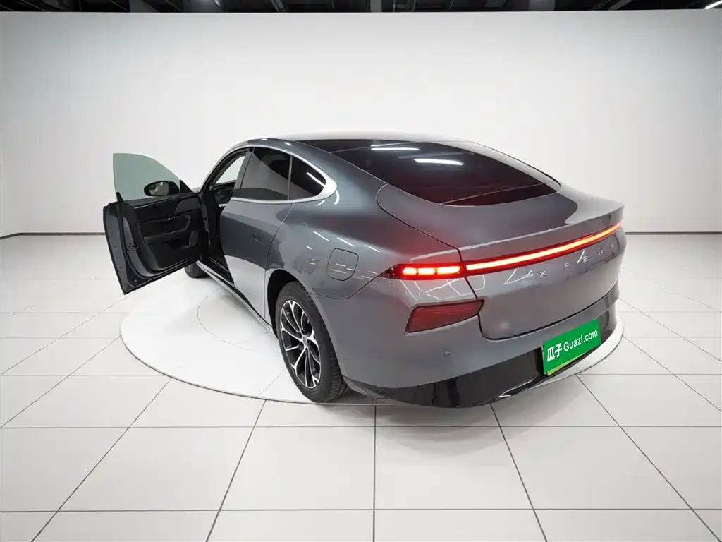 Xpeng P7 2022 model 625E купить на сайте DeffCars