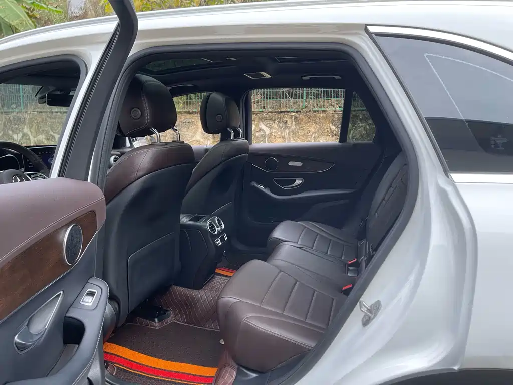 Mercedes-Benz GLC 2021 GLC 260 L 4MATIC luxury model купить на сайте DeffCars