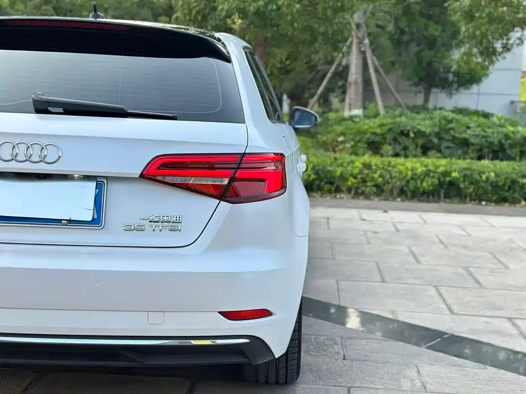 Audi A3 2019 Sportback 35 TFSI Enterprising National V купить на сайте DeffCars