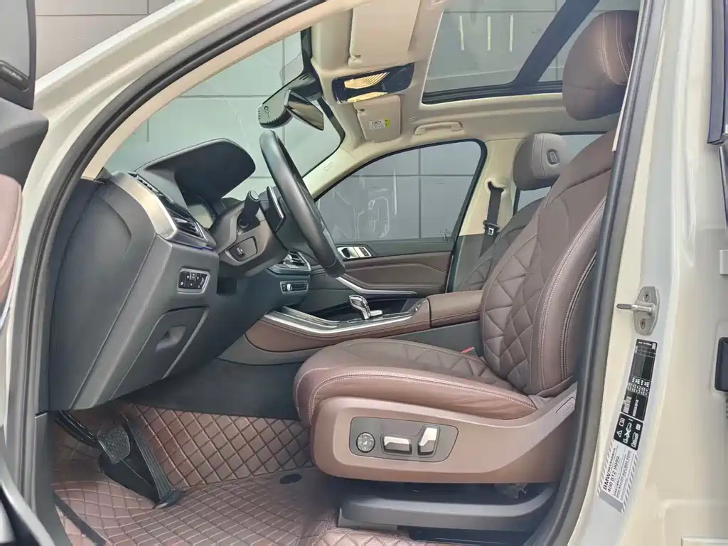 BMW X5 2022 facelift xDrive 30Li M sports package купить на сайте DeffCars