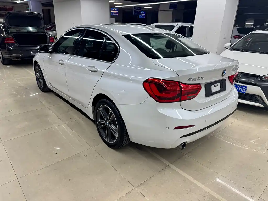 BMW 1 Series 2018 118i Sports купить на сайте DeffCars