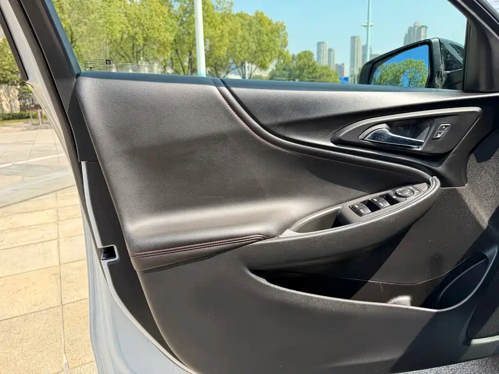 Malibu XL 2021 Redline 550T automatic sharp version купить на сайте DeffCars
