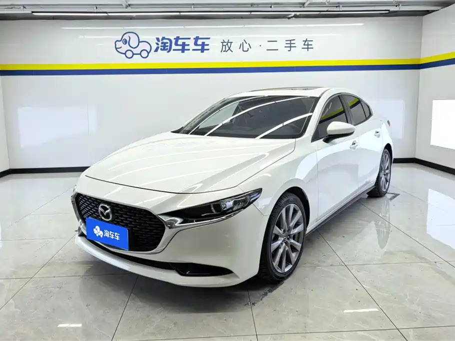 Mazda3 Angkesela 2021 2.0L Automatic Premium Edition купить на сайте DeffCars