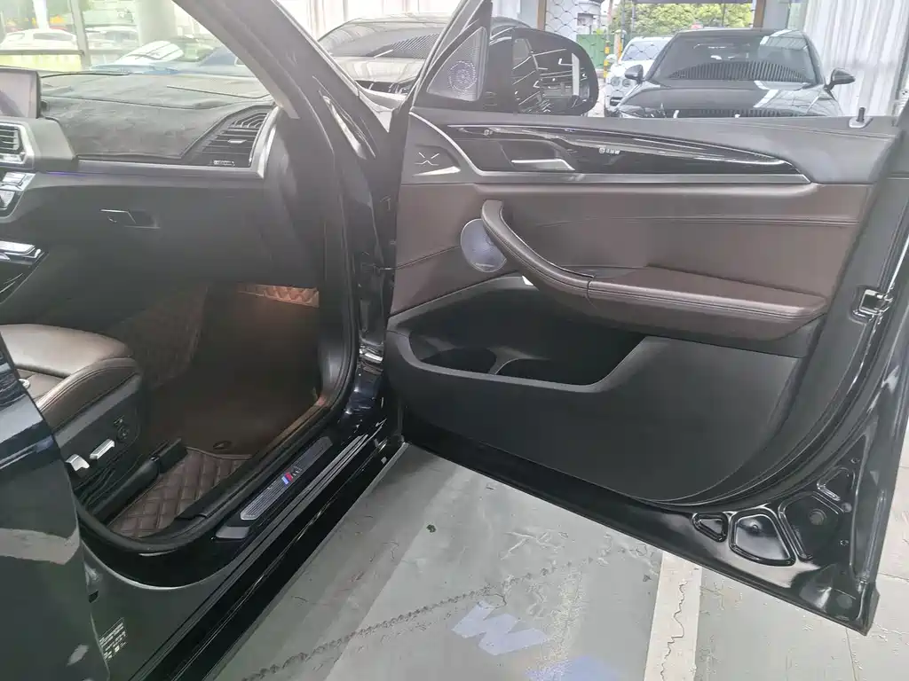 BMW X3 2019 xDrive28i M Sports Package купить на сайте DeffCars