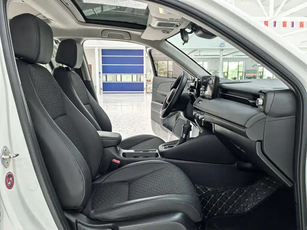 Honda XR-V 2023 facelift 1.5L CVT hot version купить на сайте DeffCars