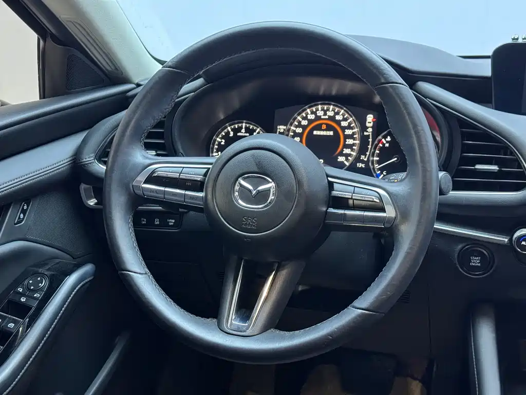 Mazda3 Angkesela 2022 2.0L automatic quality version купить на сайте DeffCars