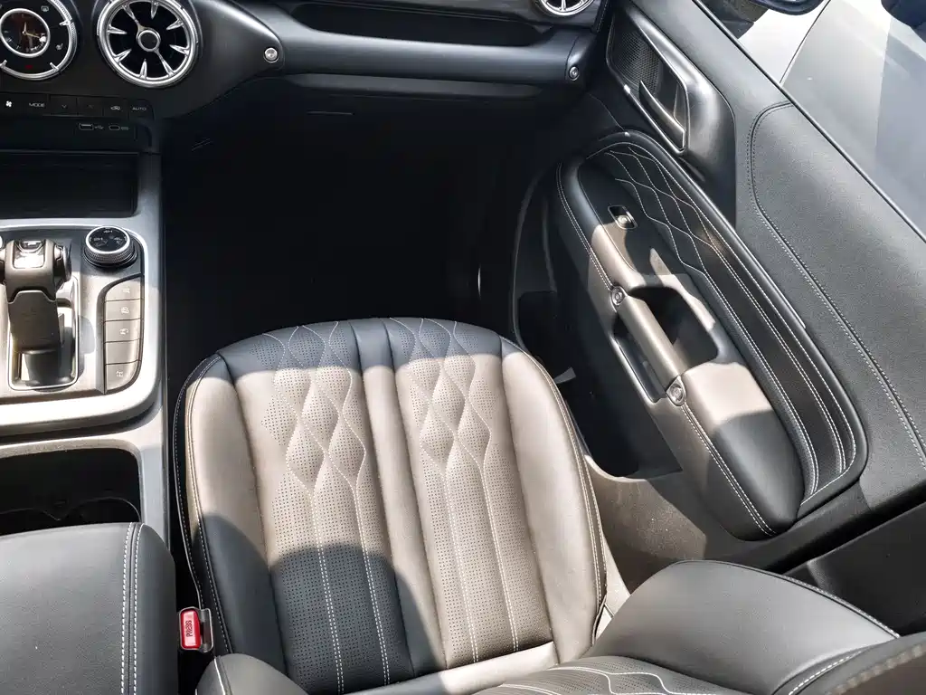 Tank 300 2023 Off-Road Version 2.0T Challenger купить на сайте DeffCars