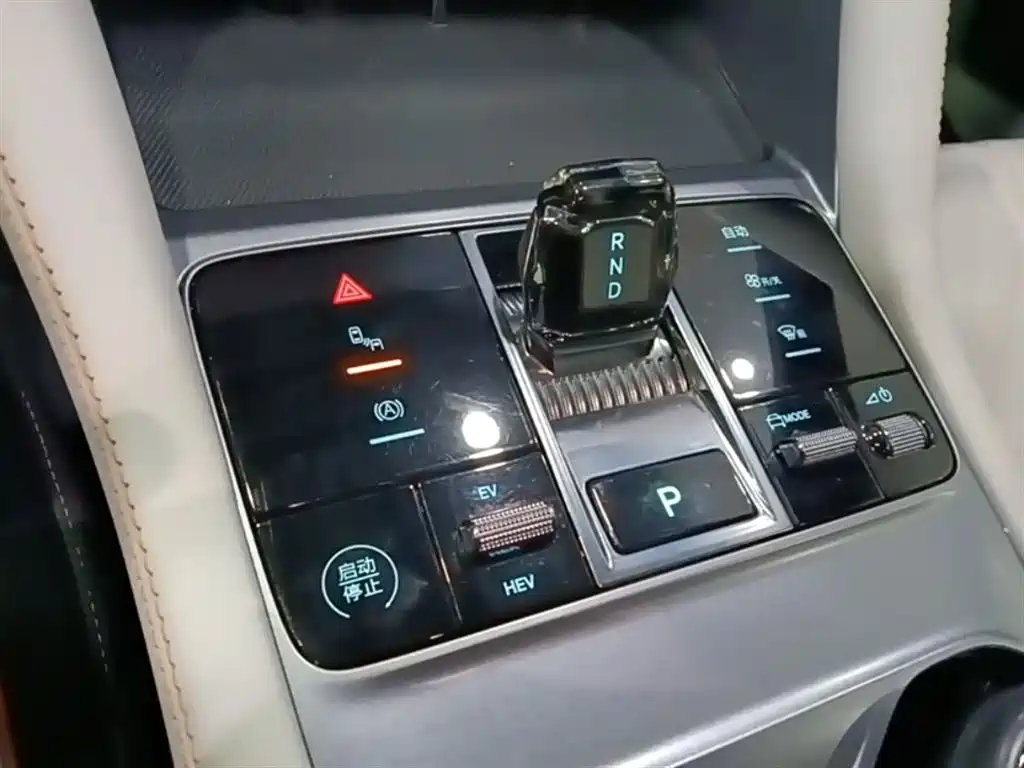 Song PLUS New Energy 2024 Honor Edition DM-i 150km Flagship PLUS 5G купить на сайте DeffCars
