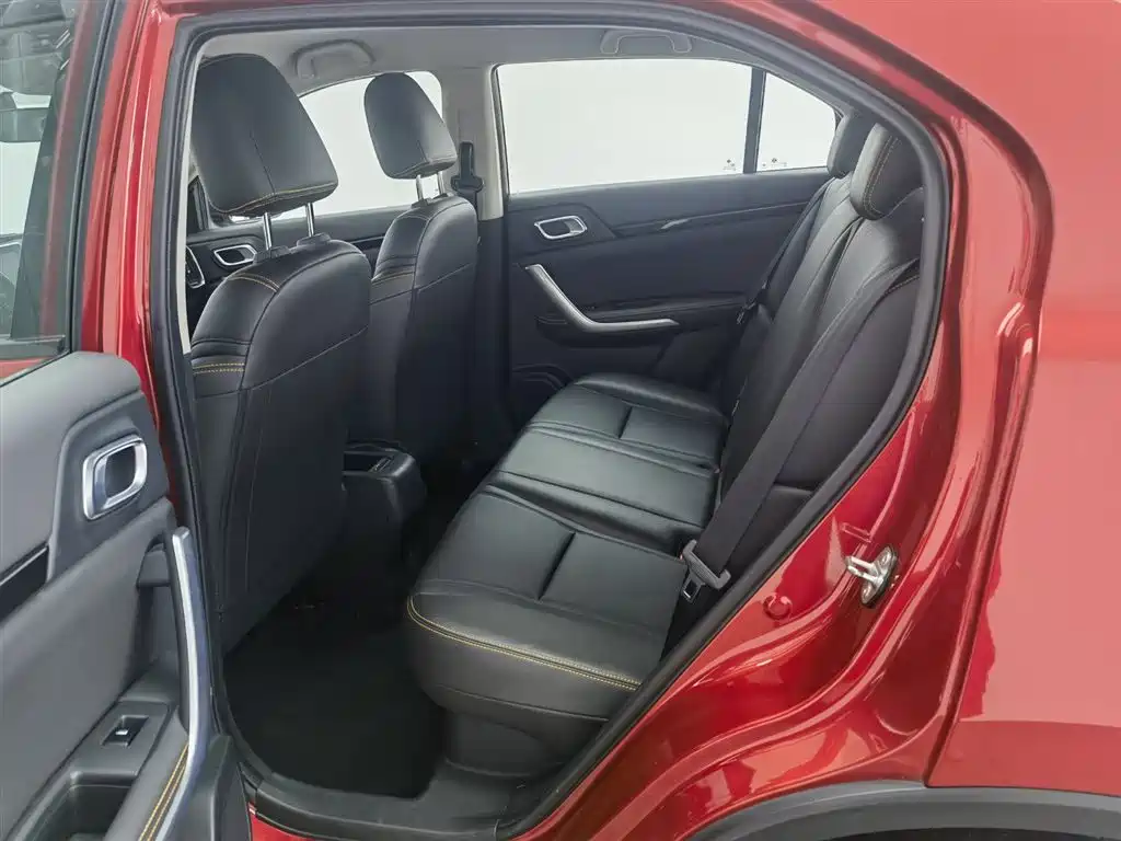 Dongfeng Fengshen AX4 2017 1.6L manual fashion model купить на сайте DeffCars