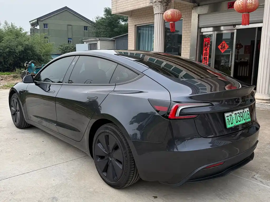 Model 3 2023 rear-wheel drive version купить на сайте DeffCars