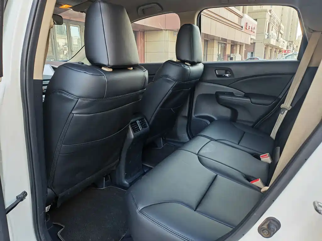 Honda CR-V 2016 2.0L two-wheel drive classic version купить на сайте DeffCars