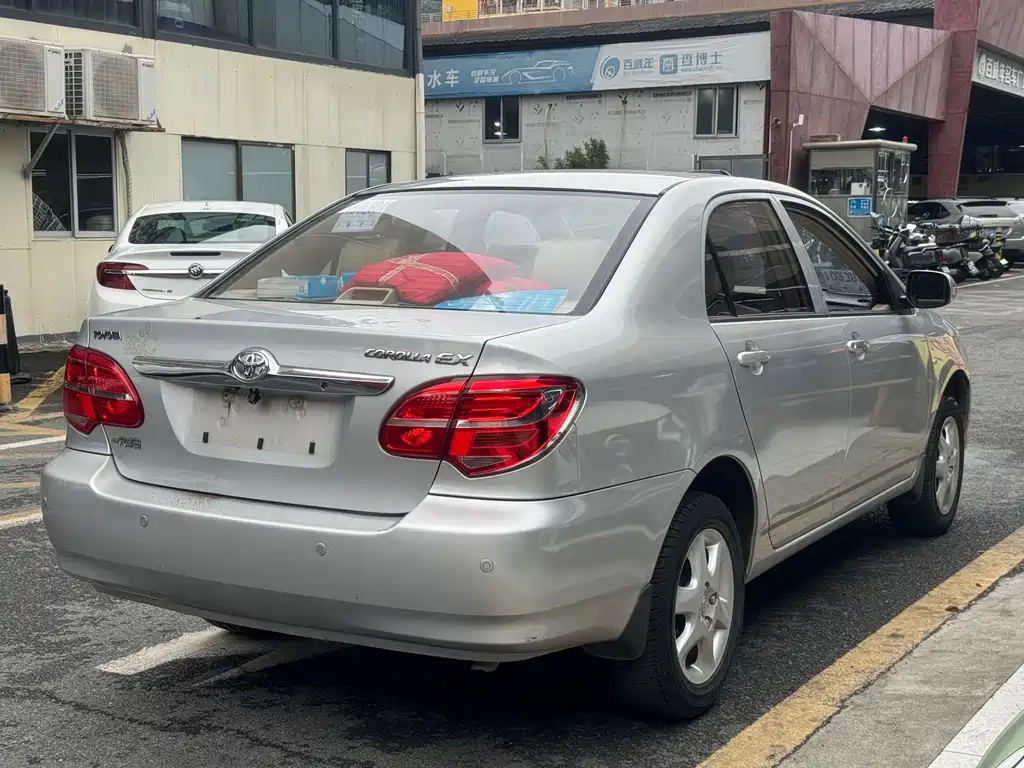 Corolla 2013 1.6L automatic luxury version купить на сайте DeffCars