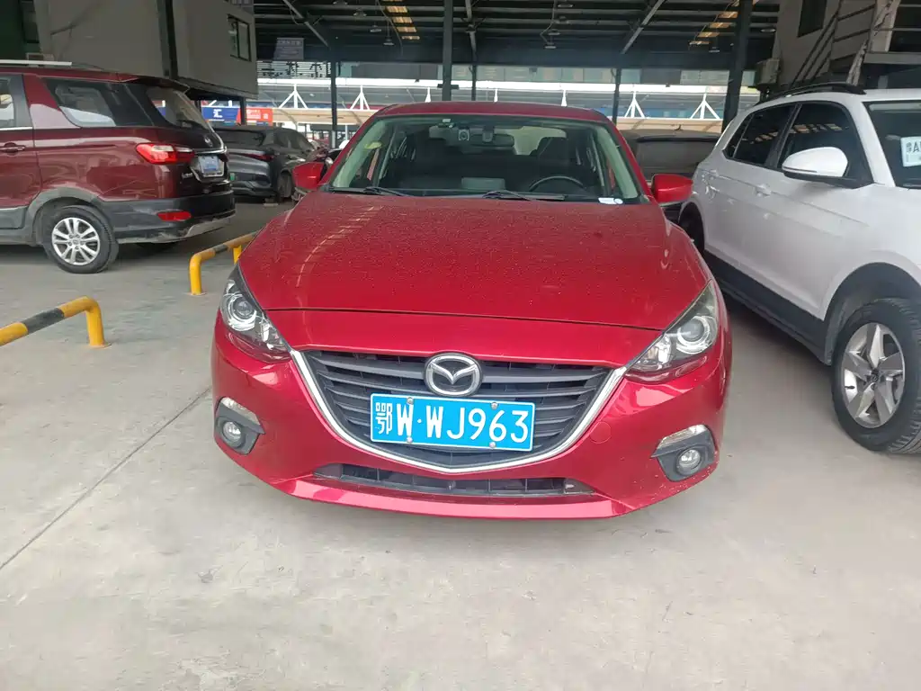 Mazda3 Angkesela 2016 sedan 1.5L automatic comfort type купить на сайте DeffCars