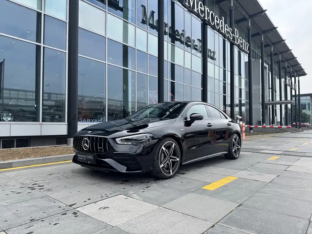 Mercedes-Benz CLA AMG 2025 AMG CLA 35 4MATIC купить на сайте DeffCars